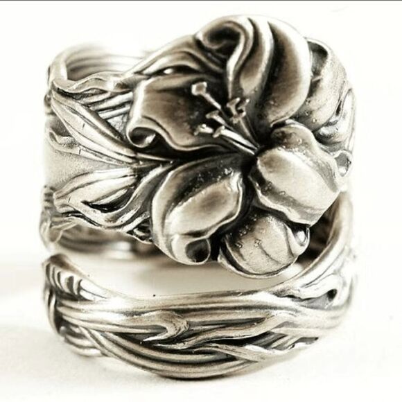 Vintage Style 925 Silver Plated Spoon Ring Floral Adjustable - Picture 1 of 6